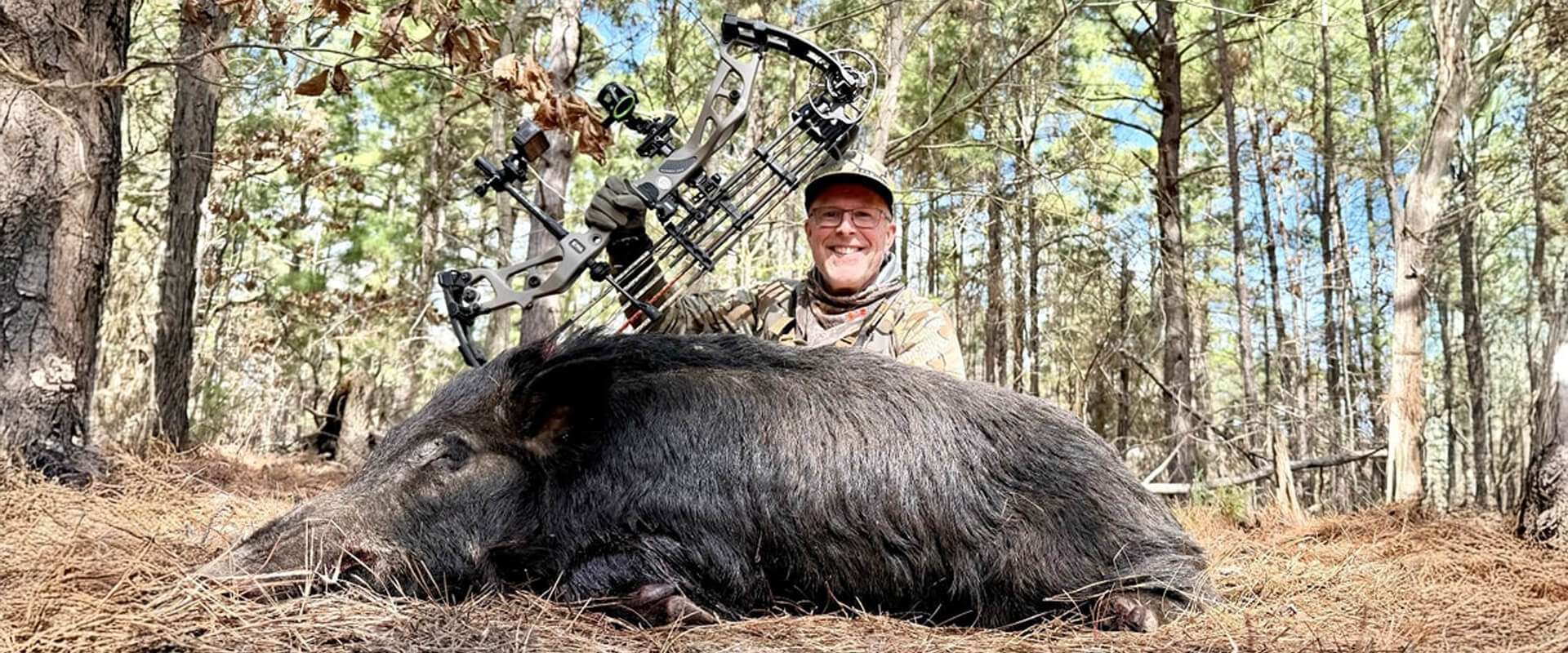Wild Hog Bow Hunting
