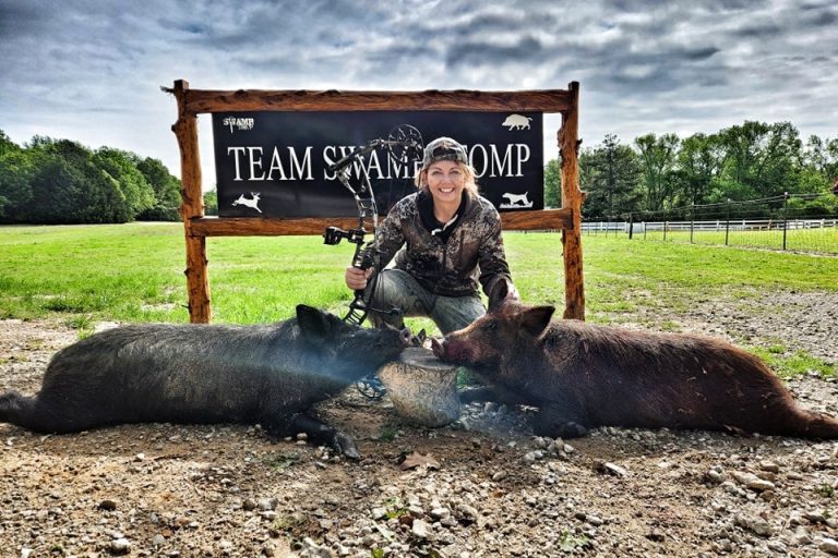 Wild Hog Bow Hunting Team Swamp Stomp